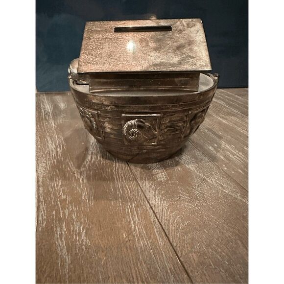 Noah’s ark silver bank- things remembered - Picture 2 of 5